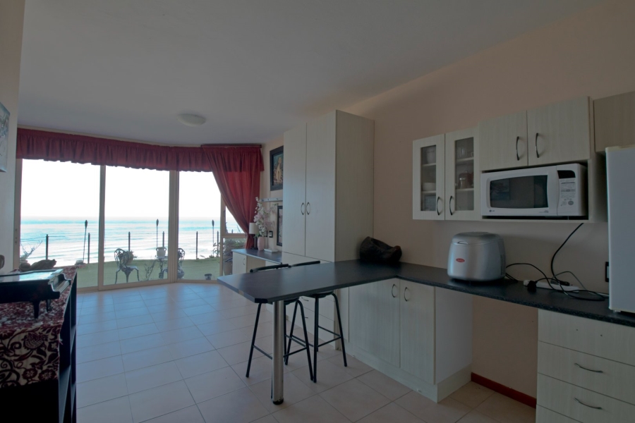 7 Bedroom Property for Sale in Outeniqua Strand Western Cape
